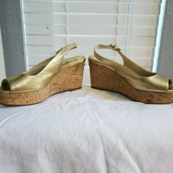 NWOT!! Gold Michael Kors Wedge Sandals - Picture 7 of 12